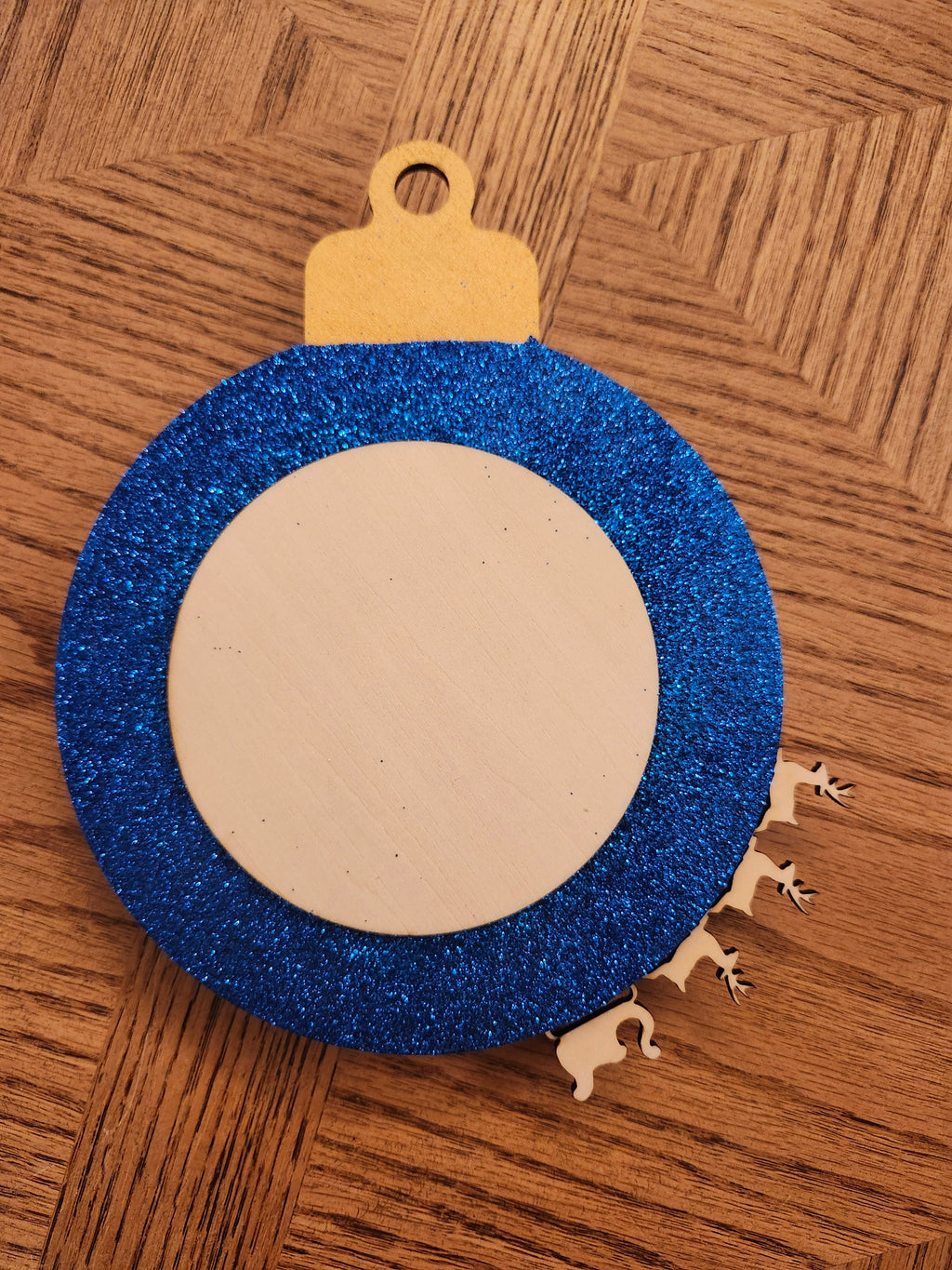 Handmade Christmas Countdown Ornament – “Days Until Christmas” Advent Calendar