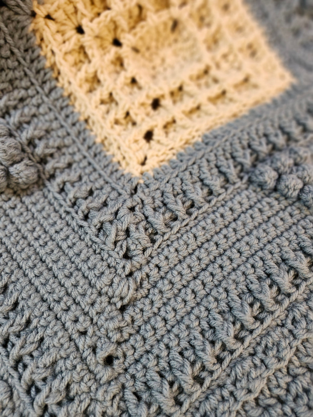 🍇 Handmade Popcorn Grape Afghan – 68" x 68" Cozy Textured Throw