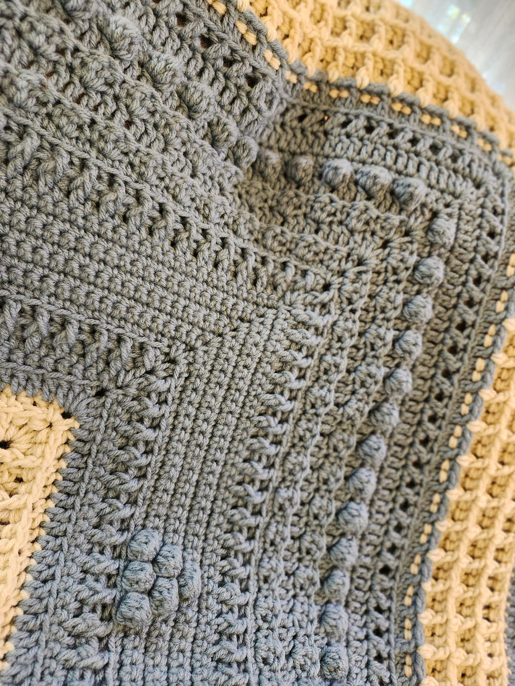 🍇 Handmade Popcorn Grape Afghan – 68" x 68" Cozy Textured Throw