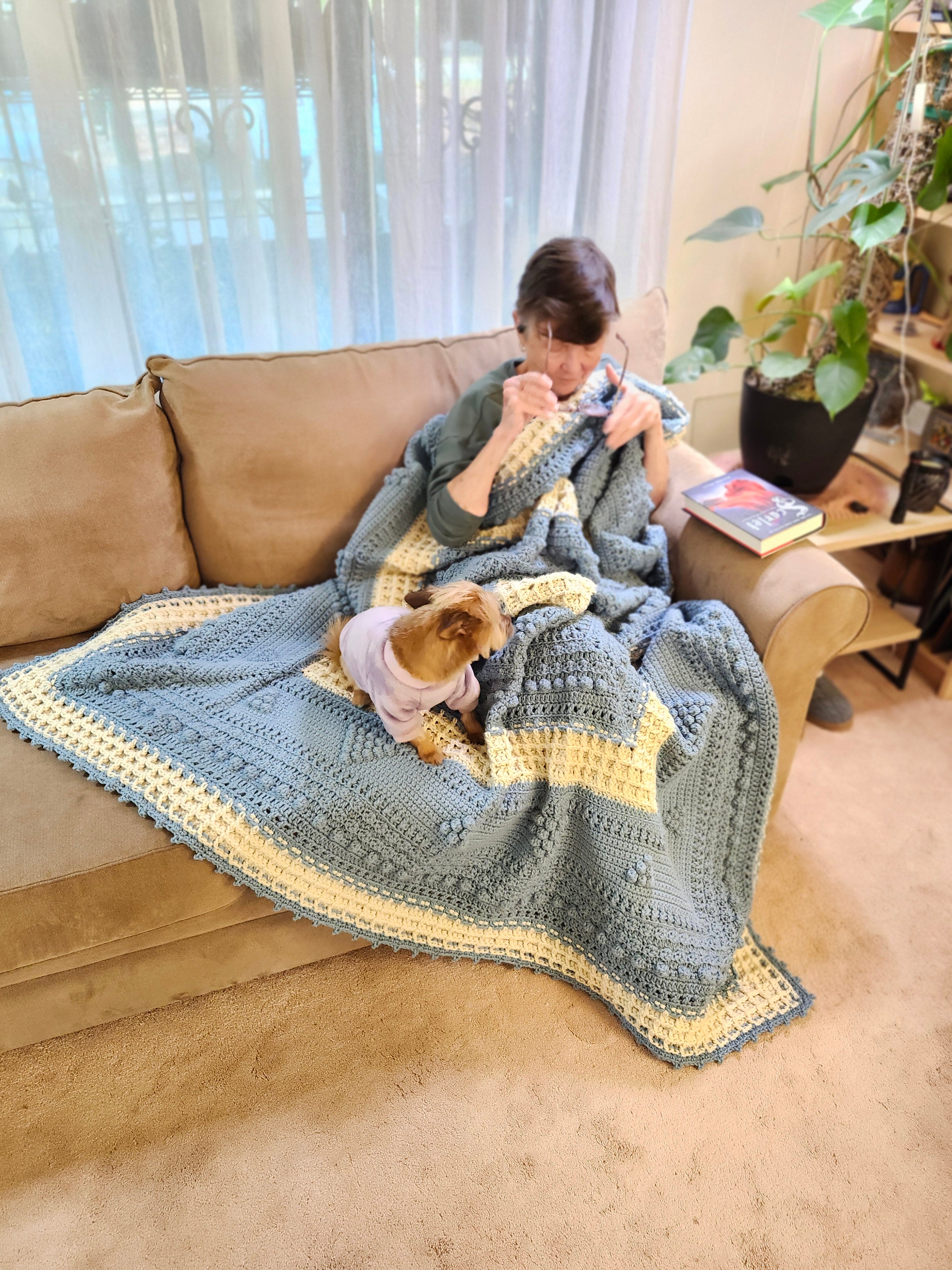 🍇 Handmade Popcorn Grape Afghan – 68" x 68" Cozy Textured Throw