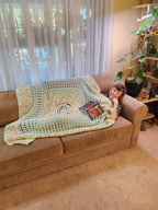 🌞 Sunburst Crochet Blanket – Handmade 49” Square | 70” Diagonal