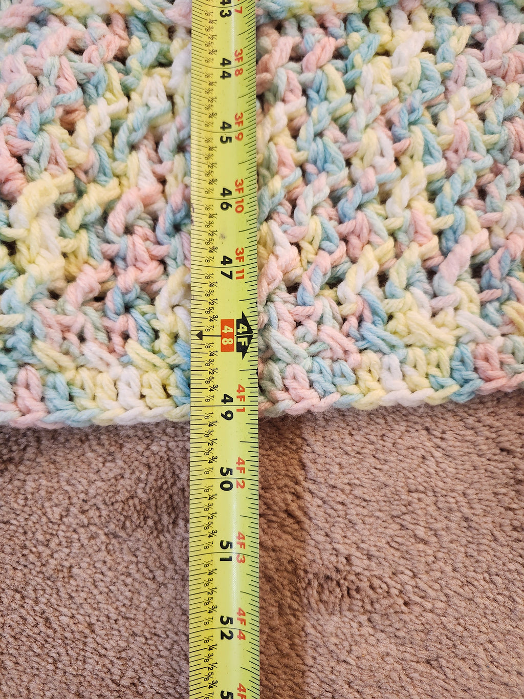 🌞 Sunburst Crochet Blanket – Handmade 49” Square | 70” Diagonal