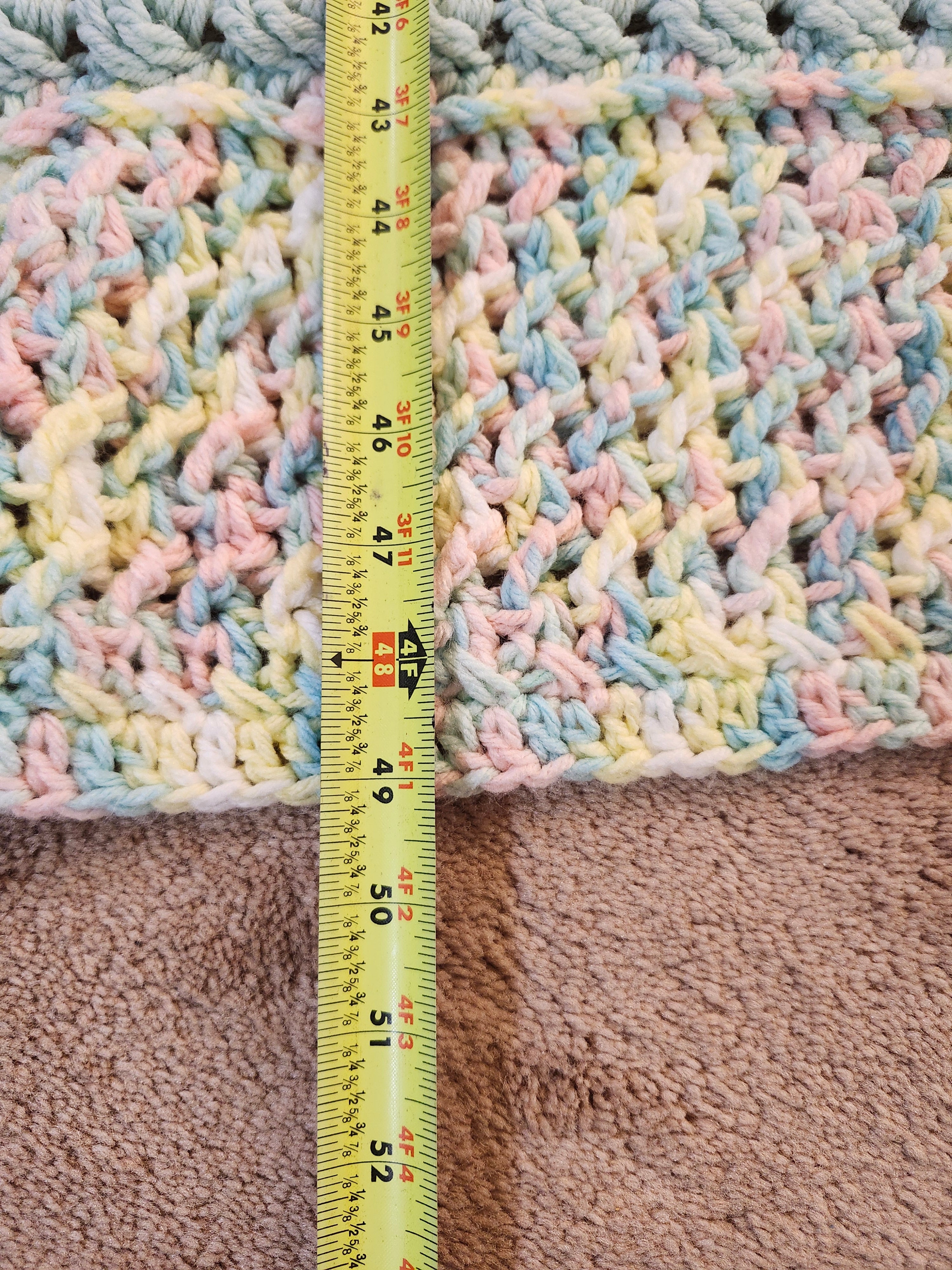 🌞 Sunburst Crochet Blanket – Handmade 49” Square | 70” Diagonal