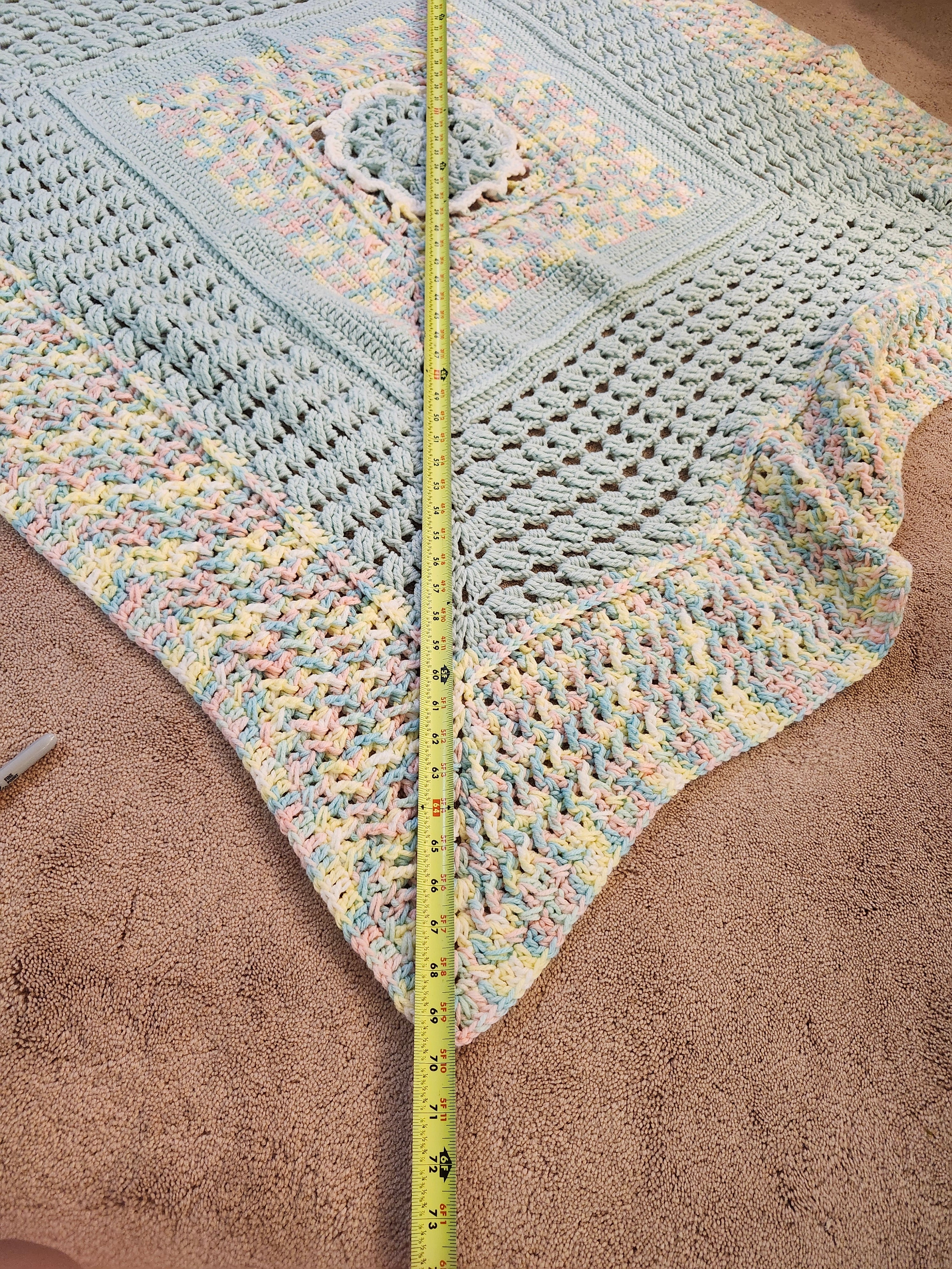 🌞 Sunburst Crochet Blanket – Handmade 49” Square | 70” Diagonal