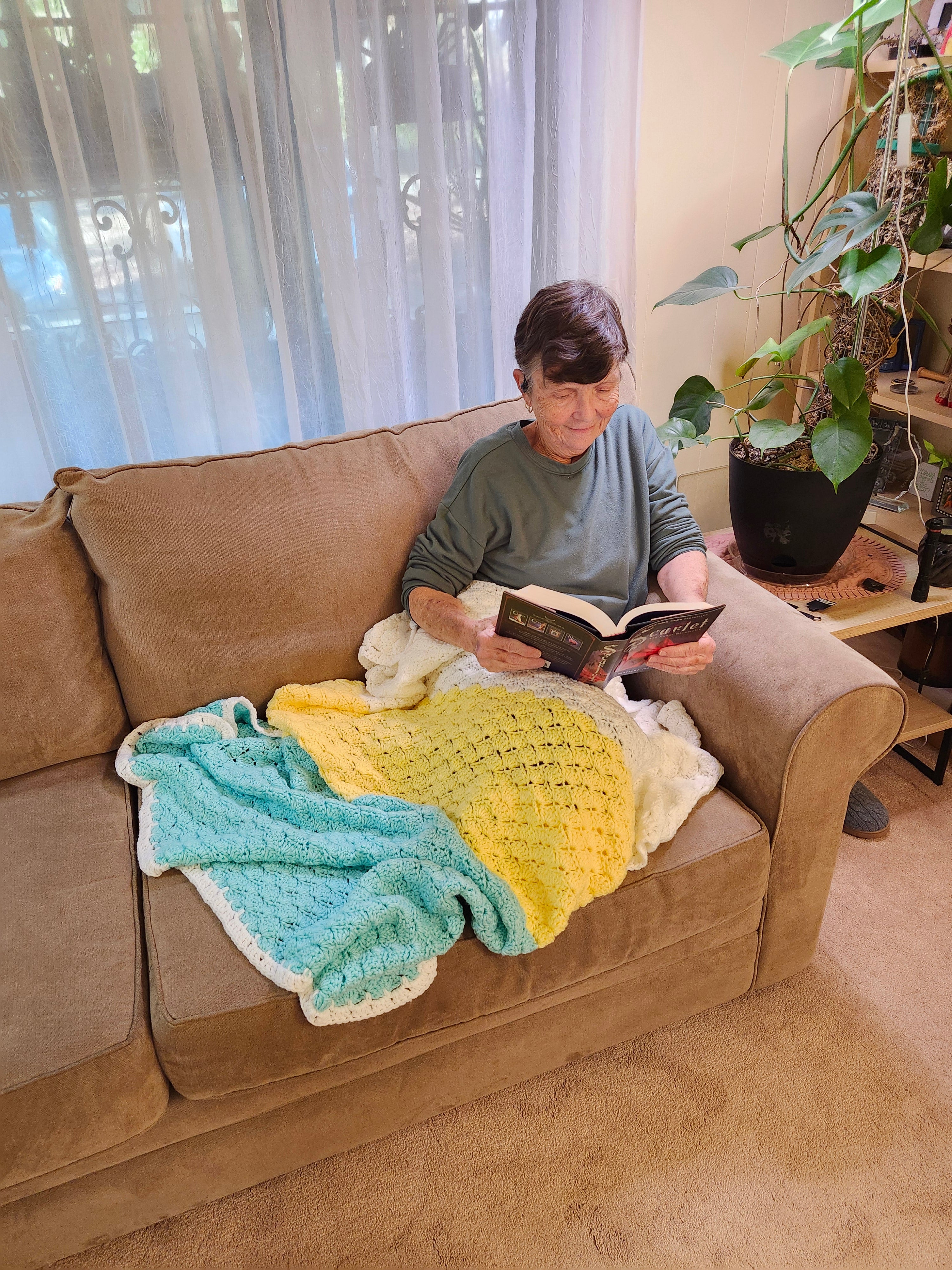 Seashell Stitch Crochet Blanket — Handmade | 52" x 46.5"