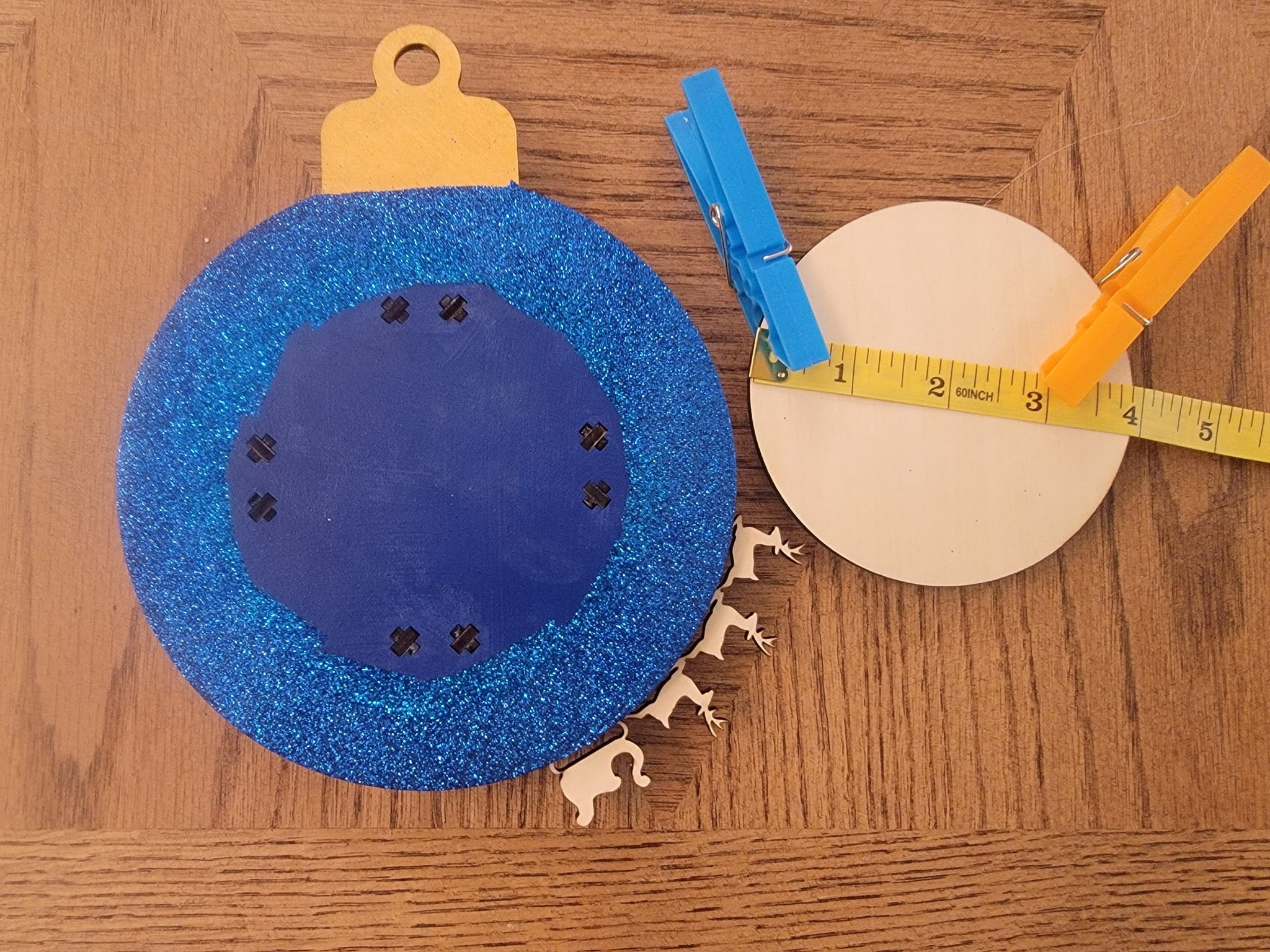 Handmade Christmas Countdown Ornament – “Days Until Christmas” Advent Calendar